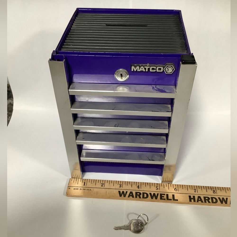 Matco promotional piggy bank Blue and Silver Tool Chest. - Picture 5 of 5